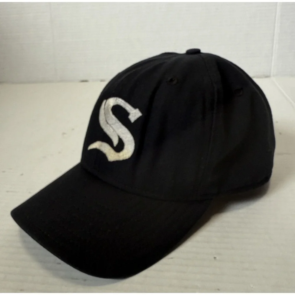 CHICAGO WHITE SOX - New Era Pro Model Mad in USA Baseball Cap Hat -‎ Size 7 1/4